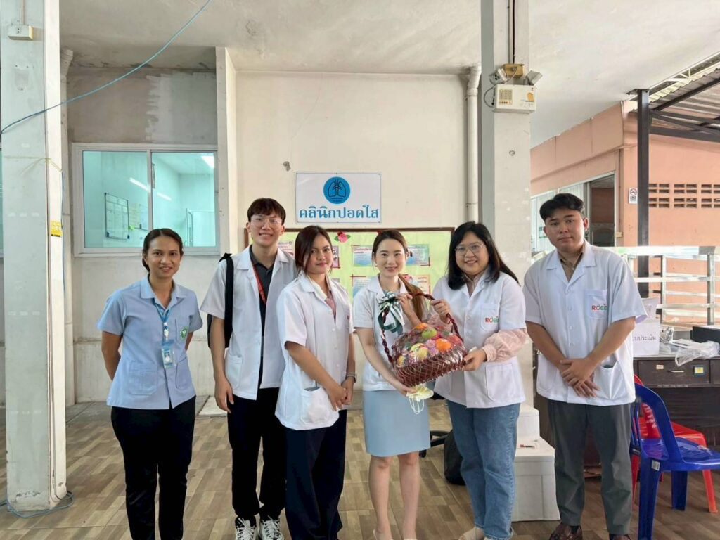 Chumphae Hospital team